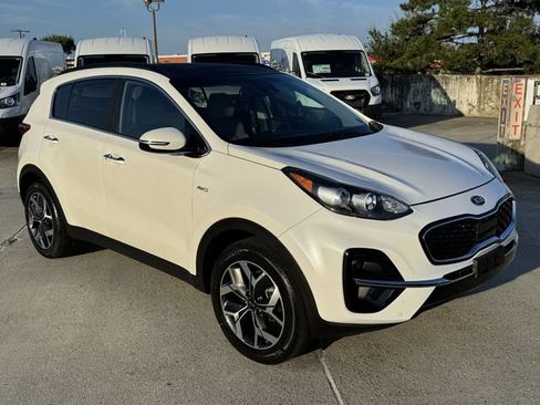 Used 2022 Kia Sportage EX w/ EX Technology Package AWD/4WD image 3
