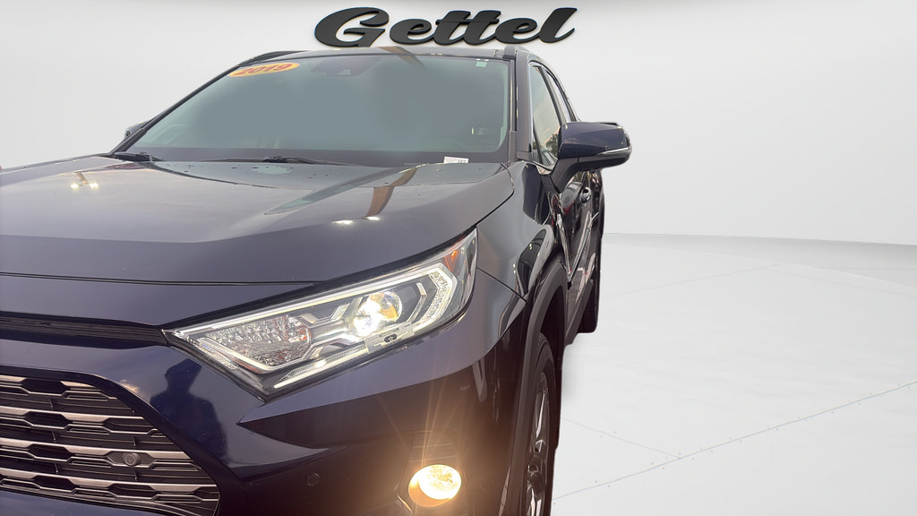 Used 2019 Toyota RAV4 Limited AWD/4WD image 25