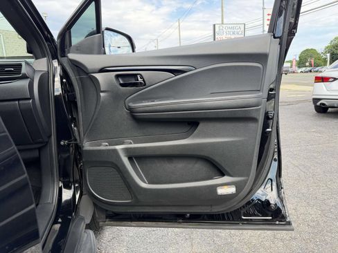 Used 2022 Honda Passport Elite image 12