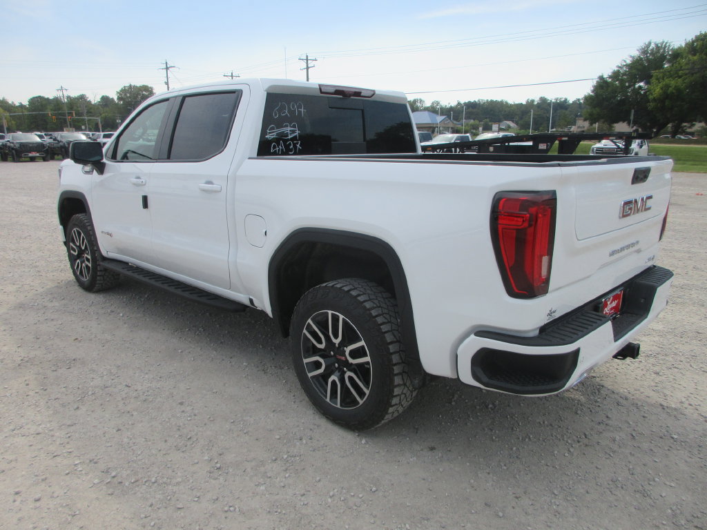 New 2026 GMC Sierra 1500 AT4 w/ AT4 Premium Package AWD/4WD image 10