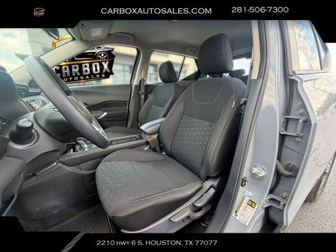 Used 2024 Nissan Kicks SV FWD image 15
