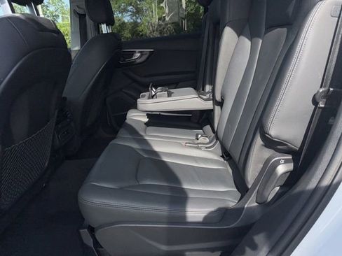 Used 2024 Audi Q7 3.0T Premium Plus AWD/4WD image 8