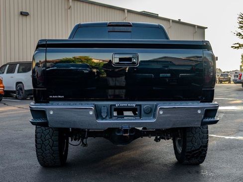 Used 2018 GMC Sierra 1500 SLT AWD/4WD image 3