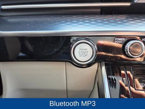 Used 2024 Kia Carnival SX Prestige FWD image 29