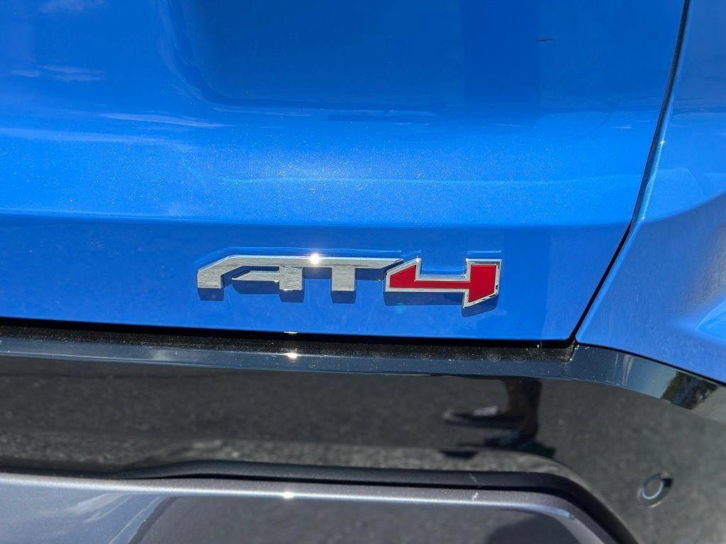 New 2026 GMC Terrain AT4 w/ LPO, Floor Liner Package AWD/4WD image 34