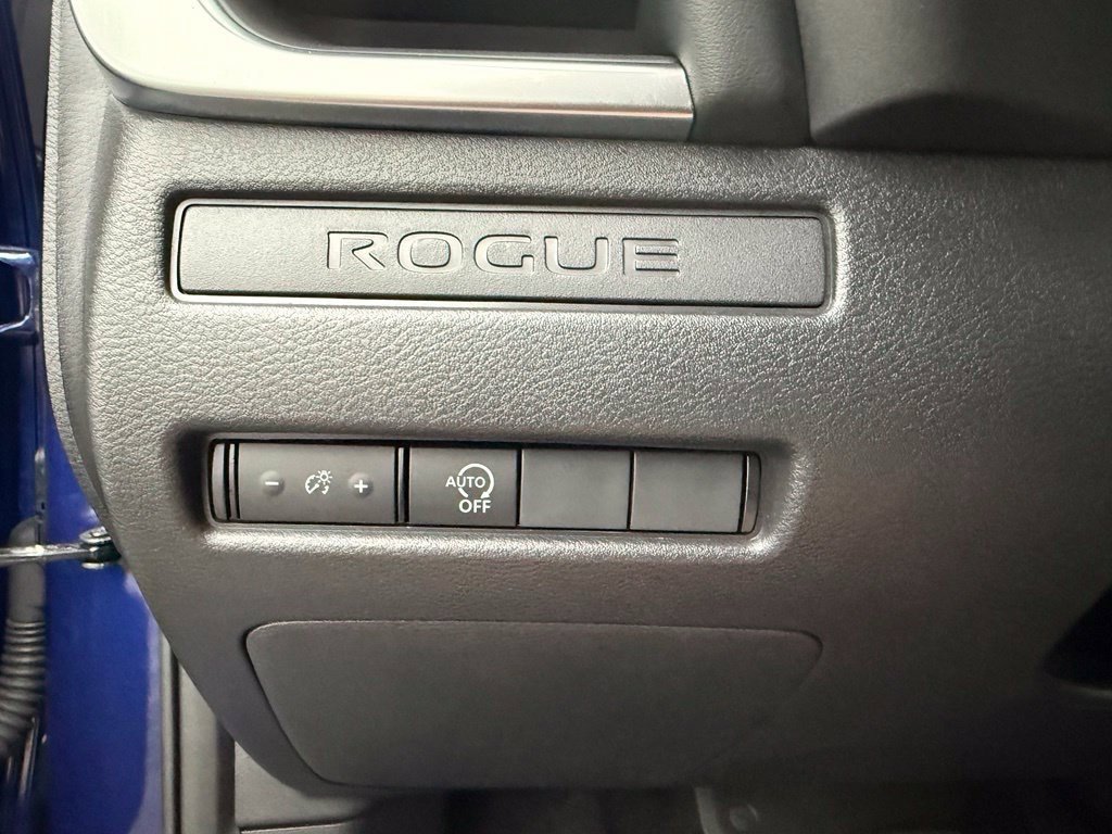 Used 2023 Nissan Rogue S AWD/4WD image 26