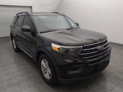 Used 2021 Ford Explorer XLT RWD image 13