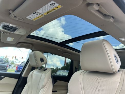 Used 2022 Acura MDX SH-AWD w/ Advance Package image 24