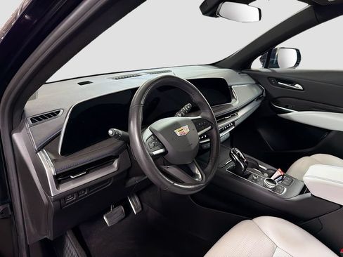 Used 2024 Cadillac XT4 Sport AWD/4WD image 11