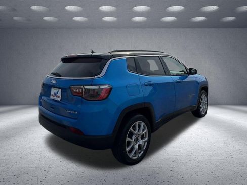 Used 2025 Jeep Compass Limited AWD/4WD image 7