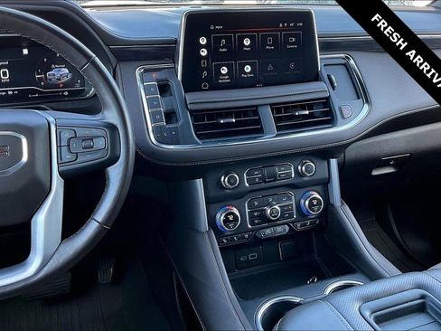 Used 2022 GMC Yukon SLT w/ SLT Luxury Package image 6