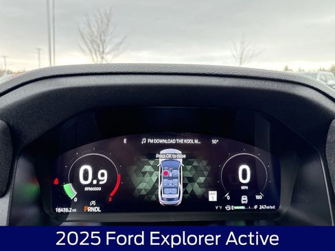 Used 2025 Ford Explorer Active image 20