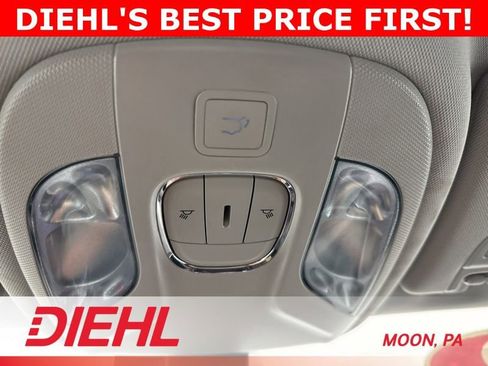 Used 2022 Jeep Compass Latitude w/ Convenience Group AWD/4WD image 34