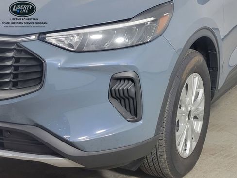 Certified 2023 Ford Escape Active w/ Tech Pack #1 AWD/4WD image 9