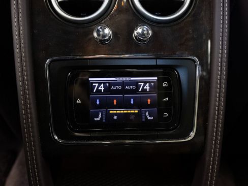 Used 2017 Bentley Flying Spur S V8 AWD/4WD image 23