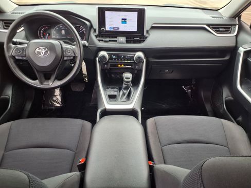 Used 2023 Toyota RAV4 LE AWD/4WD image 12