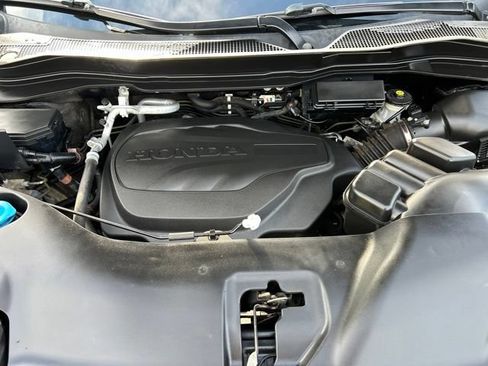 Used 2022 Honda Pilot Sport image 21