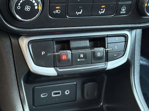 Certified 2023 GMC Terrain SLE w/ LPO, Floor Liner Package AWD/4WD image 18
