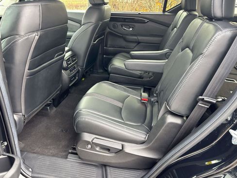 Certified 2024 Honda Pilot EX-L image 11