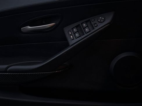 Used 2007 BMW M6 Convertible image 19