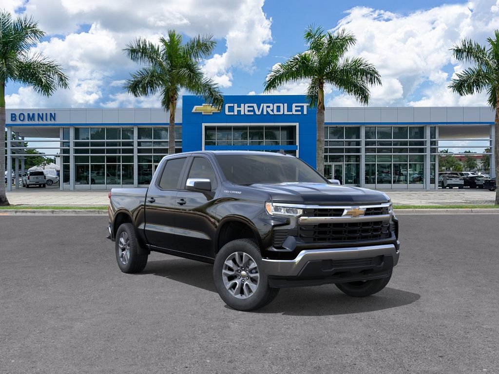 Used 2026 Chevrolet Silverado 1500 LT RWD image 2