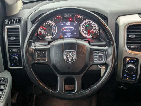 Used 2018 RAM 1500 Big Horn AWD/4WD image 25