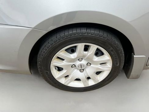 Used 2010 Nissan Sentra 2.0 S image 28