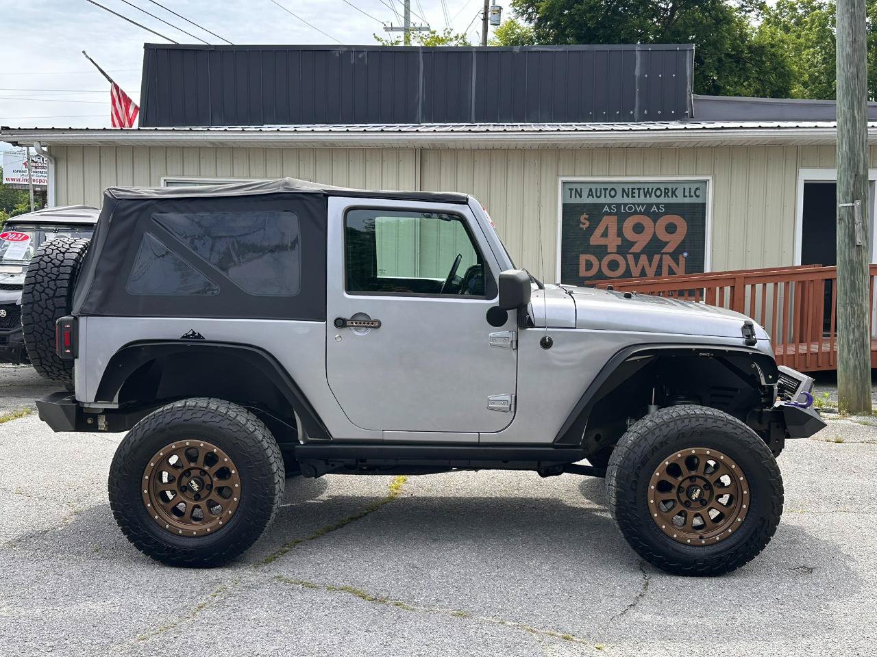 Used 2016 Jeep Wrangler Sport w/ Quick Order Package 23S AWD/4WD image 4