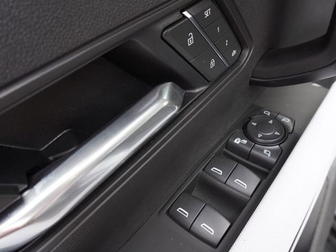 New 2025 GMC Hummer EV 2X image 15