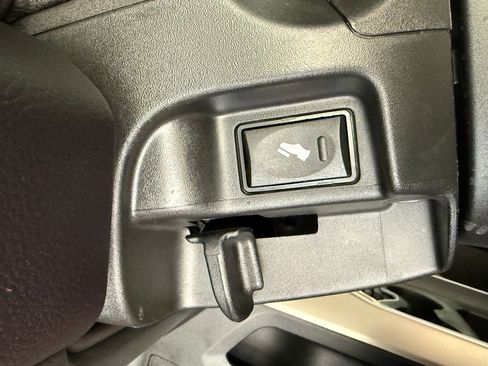 Used 2022 RAM 2500 Laramie image 21