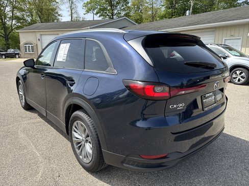Used 2024 MAZDA CX-90 3.3 Turbo w/ Preferred Plus AWD/4WD image 10