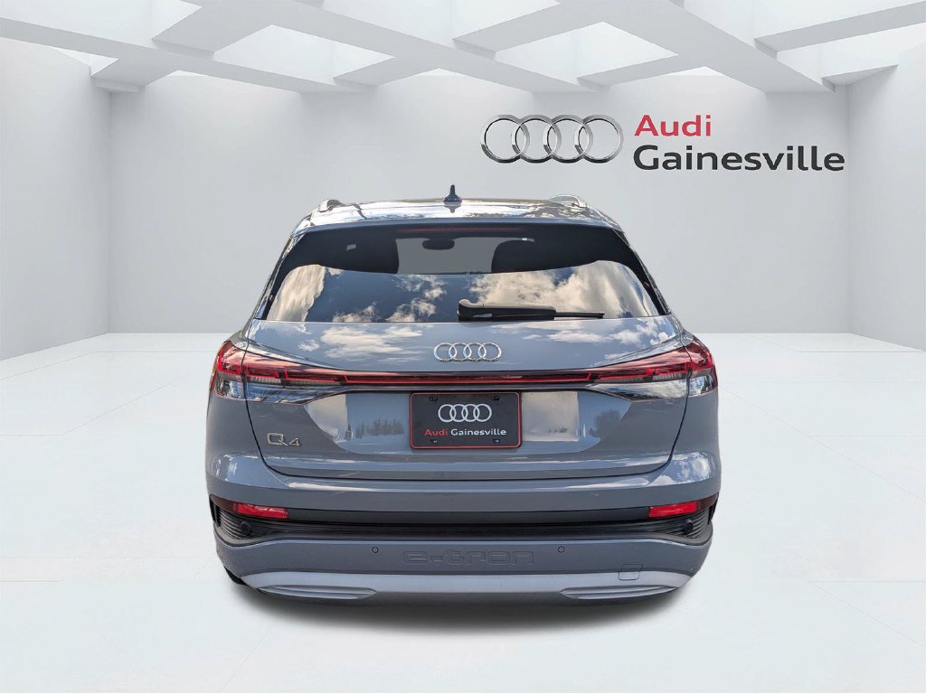 Used 2023 Audi Q4 e-tron Premium Plus w/ Premium Plus RWD image 7