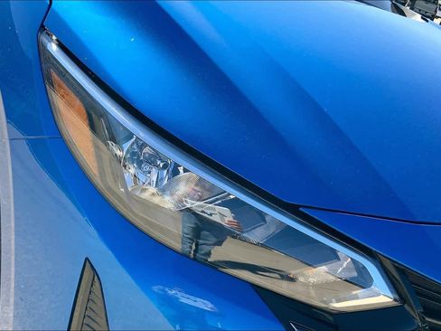 Used 2025 Nissan Sentra SV image 13