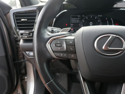 Certified 2023 Lexus NX 250 FWD w/ Premium Package image 23