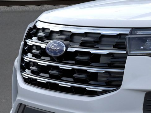New 2026 Ford Explorer Active image 17