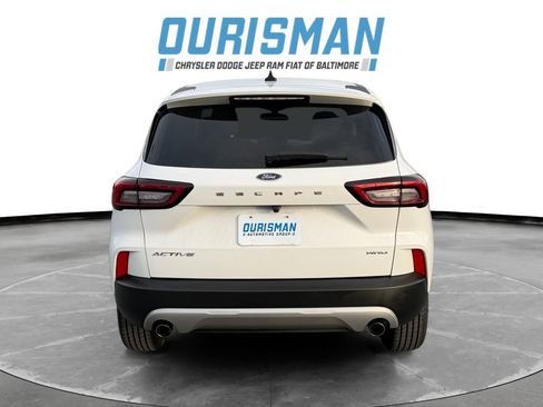 Used 2024 Ford Escape Active image 5