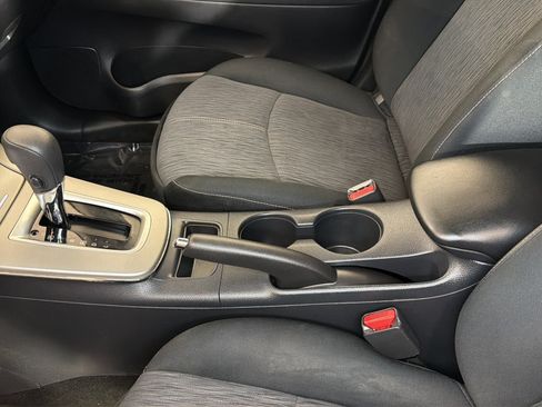 Used 2014 Nissan Sentra SV FWD image 26