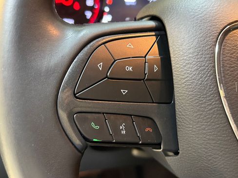 Used 2019 Dodge Charger SXT w/ Plus Group image 15