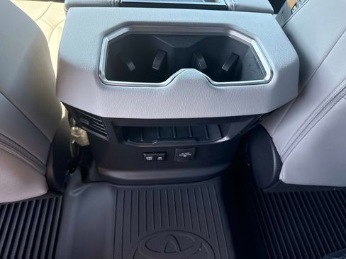 New 2026 Toyota Tundra Limited AWD/4WD image 14