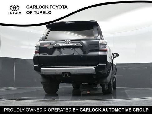 Used 2020 Toyota 4Runner TRD Off-Road AWD/4WD image 39