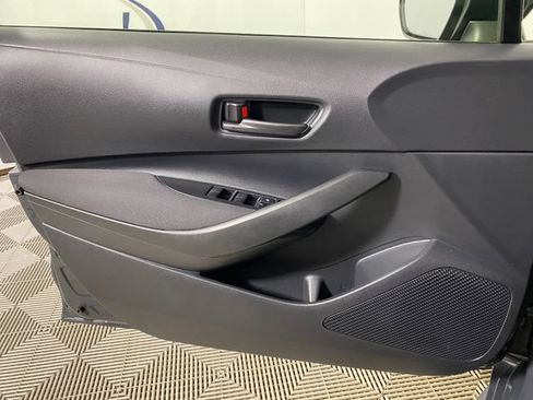 Used 2024 Toyota Corolla LE FWD image 20