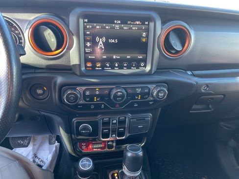 Used 2022 Jeep Gladiator Mojave w/ LED Lighting Group image 13