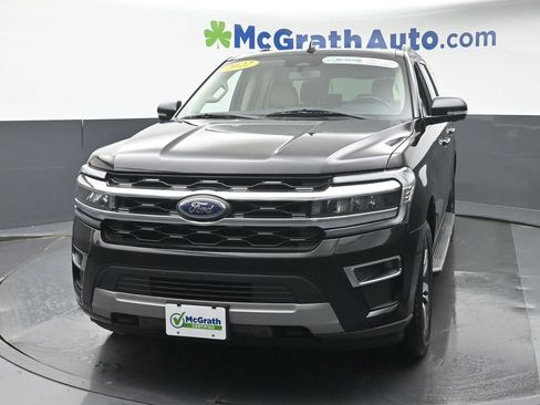 Used 2022 Ford Expedition Limited AWD/4WD image 5