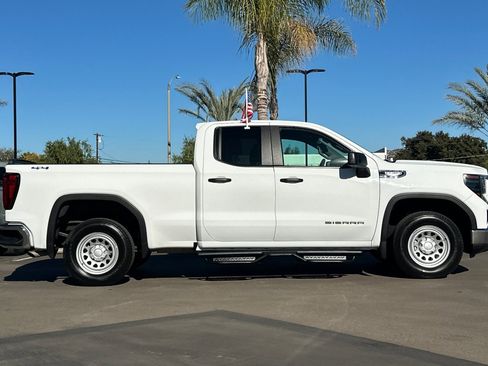 Used 2024 GMC Sierra 1500 Pro image 3