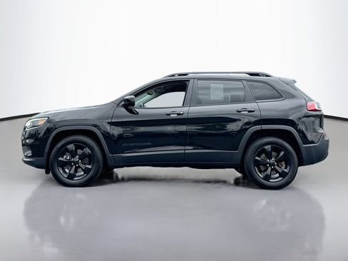 Used 2020 Jeep Cherokee Latitude Plus AWD/4WD image 4