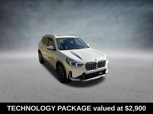 Used 2026 BMW X1 xDrive28i w/ Technology Package AWD/4WD image 2