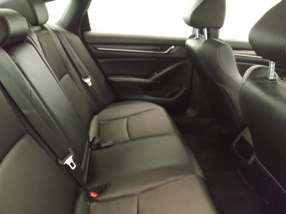 Used 2019 Honda Accord Sport image 19