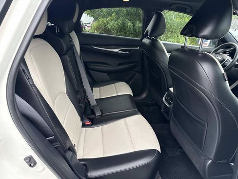 Used 2023 INFINITI QX55 Luxe w/ Cargo Package AWD/4WD image 38