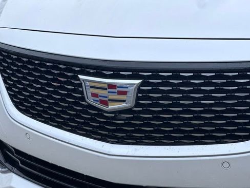 Used 2022 Cadillac CT5 Premium Luxury image 4