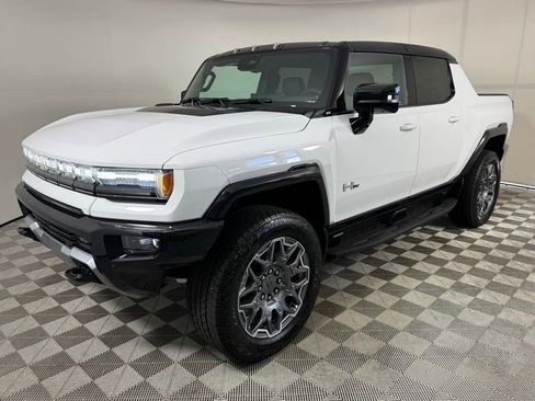 New 2026 GMC Hummer EV 4x4 Crew Cab image 2